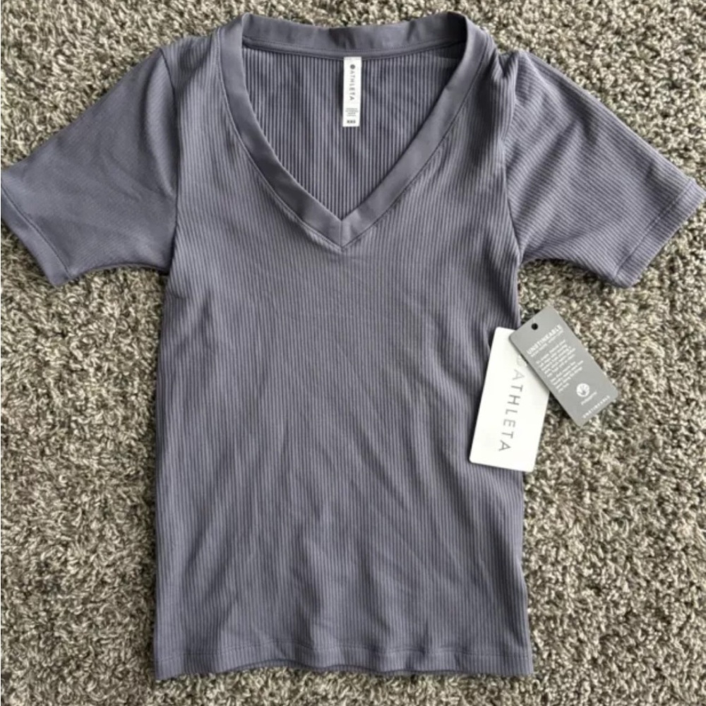 Athleta Renew V neck